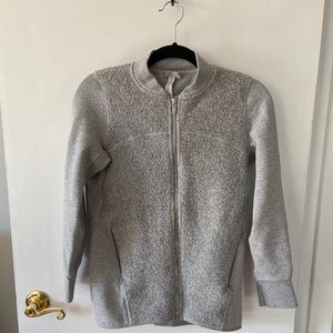 Lululemon Stand Out Sherpa Jacket - Soft Grey sz 4